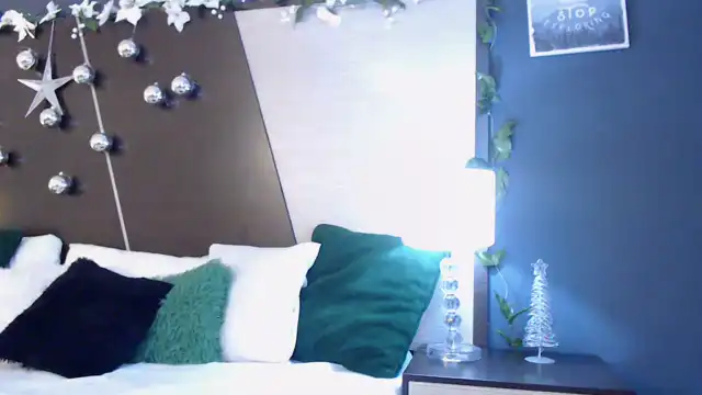 Katejolie – Xlovecam Video Stream Recording – 2025-07-23 21:19:28