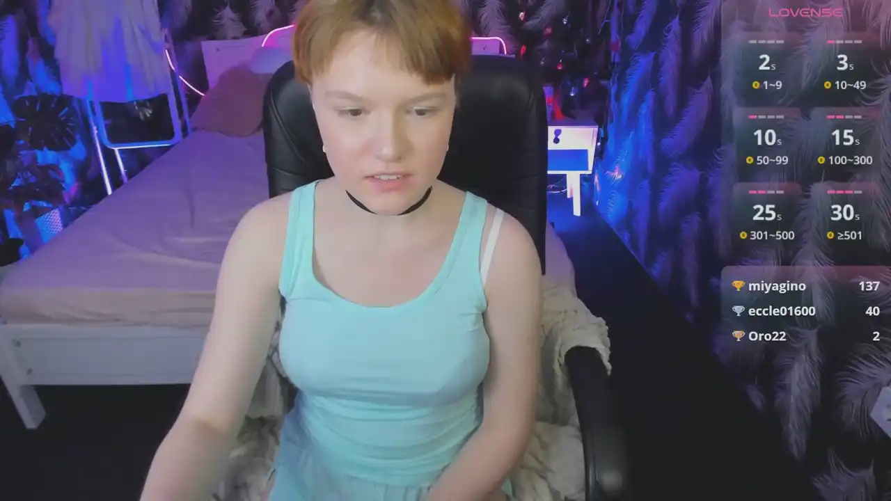 Dreamyluna – Stripchat Video Stream Recording – 2025-11-14 03:43:06