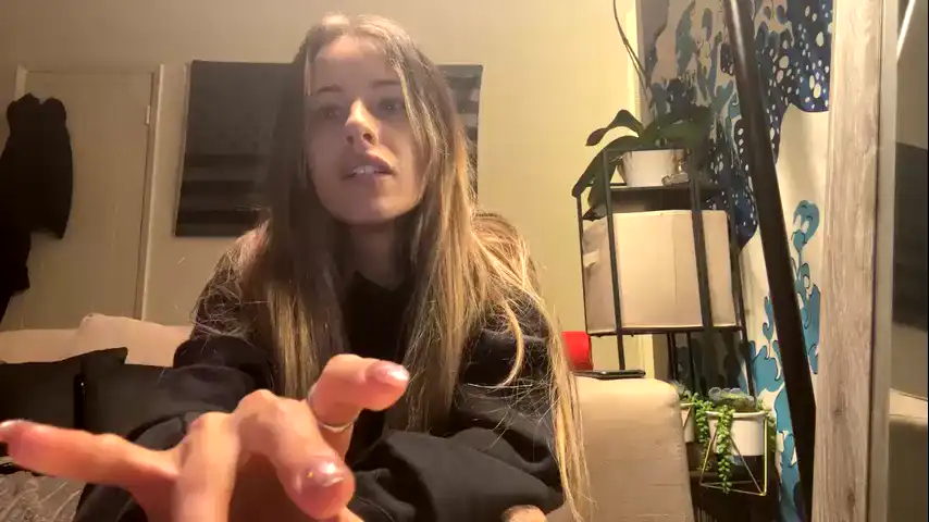 Ashleyjohannsson – Chaturbate Video Stream Recording – 2025-05-21 11:14:46
