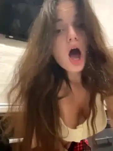 Loxryelo – Stripchat Video Stream Recording – 2026-02-07 20:59:13
