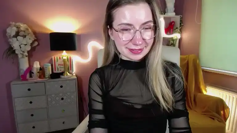 Miaxlovequeen – Streamate Video Stream Recording – 2025-07-23 10:31:34