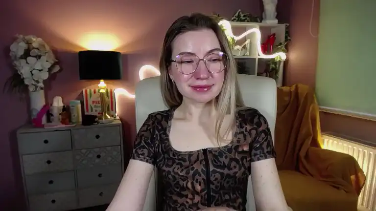Miaxlovequeen – Streamate Video Stream Recording – 2025-02-17 21:43:02