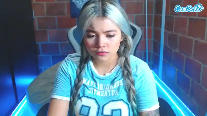 Scarletthudsson – Camsoda Video Stream Recording – 2025-08-06 01:33:41