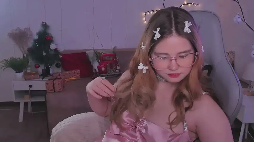 Peachy_star – Stripchat Video Stream Recording – 2025-10-28 16:28:31