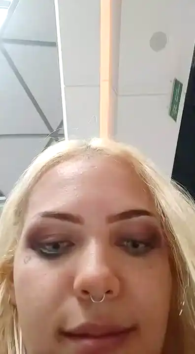 Camilafoxxx – Amateur.tv Video Stream Recording – 2025-11-08 13:43:42