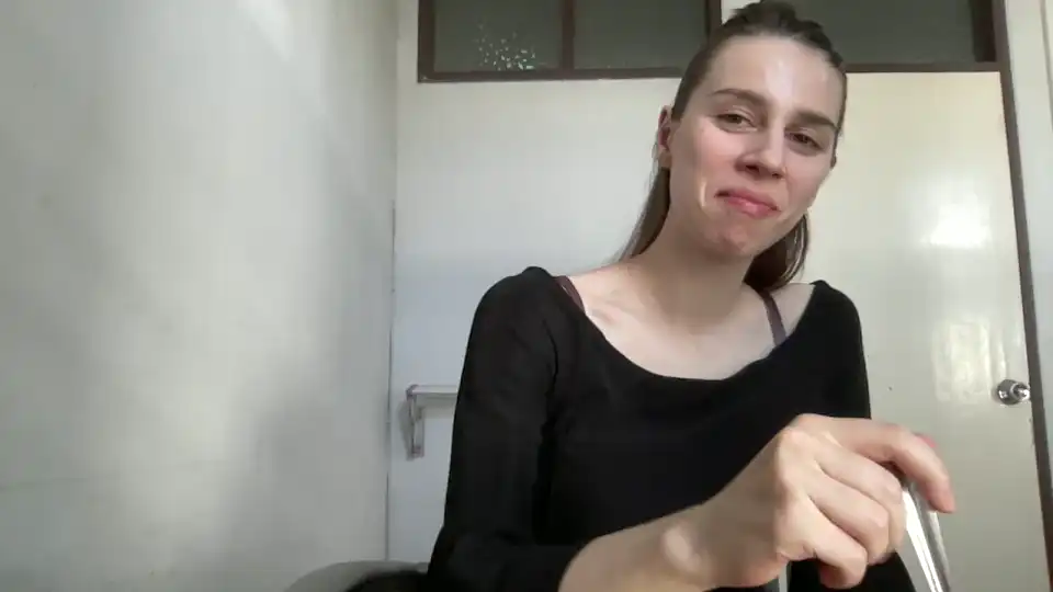 Issabellax40_ – Showup Video Stream Recording – 2026-06-11 20:00:41
