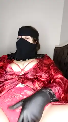 Queen_amina – Stripchat Video Stream Recording – 2026-01-17 04:44:18
