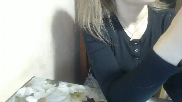 Lilydreamy – Streamate Video Stream Recording – 2026-04-17 21:25:48