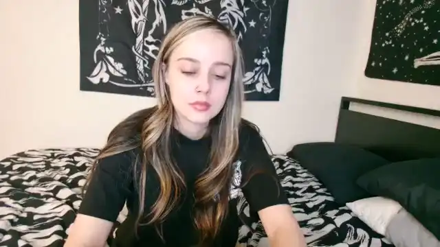 Lunalovelyy – Myfreecams Video Stream Recording – 2025-11-06 20:43:12