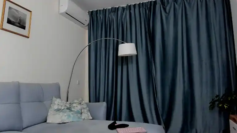Ariananicolaw – Streamate Video Stream Recording – 2025-11-15 02:28:34