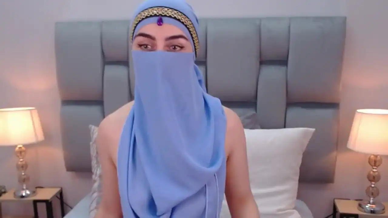 Aliah-manzur – Flirt4free Video Stream Recording – 2025-02-19 09:42:09