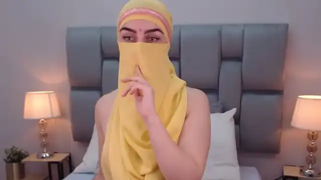 Aliah-manzur – Flirt4free Video Stream Recording – 2026-01-26 10:27:46