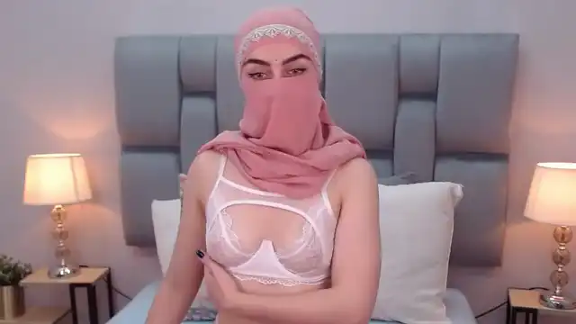Aliah-manzur – Flirt4free Video Stream Recording – 2025-02-15 18:40:32