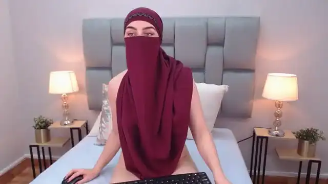 Aliah-manzur – Flirt4free Video Stream Recording – 2025-05-28 14:03:54