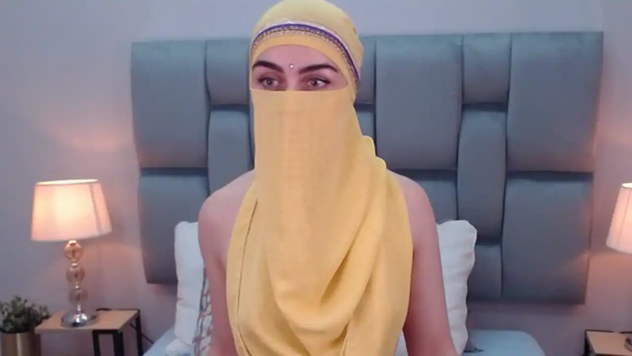 Aliah-manzur – Flirt4free Video Stream Recording – 2026-05-26 16:35:48