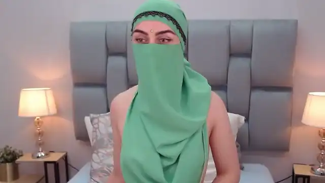 Aliah-manzur – Flirt4free Video Stream Recording – 2026-04-30 16:34:03
