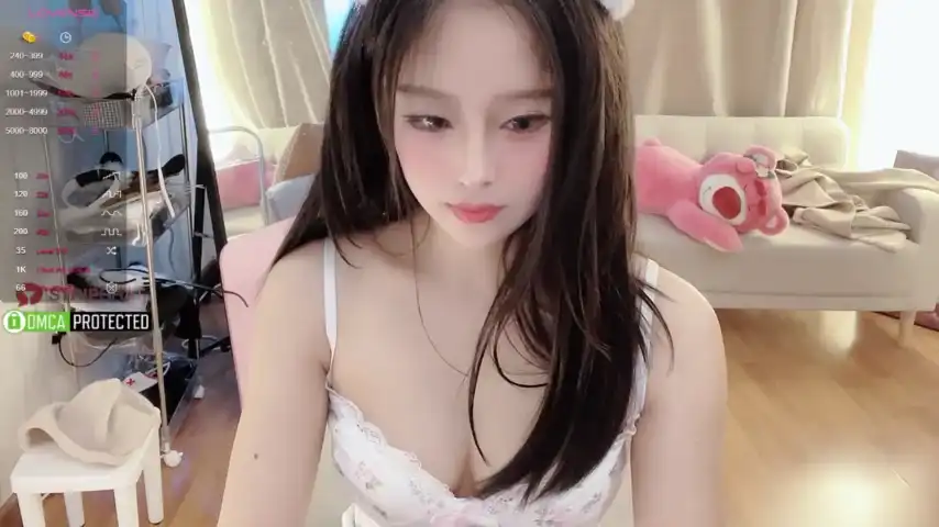 Doll--babe – Stripchat Video Stream Recording – 2026-05-28 14:26:25
