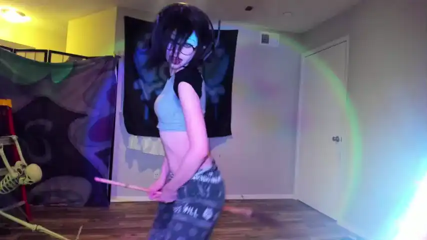 Salemhex – Chaturbate Video Stream Recording – 2025-10-17 09:02:05