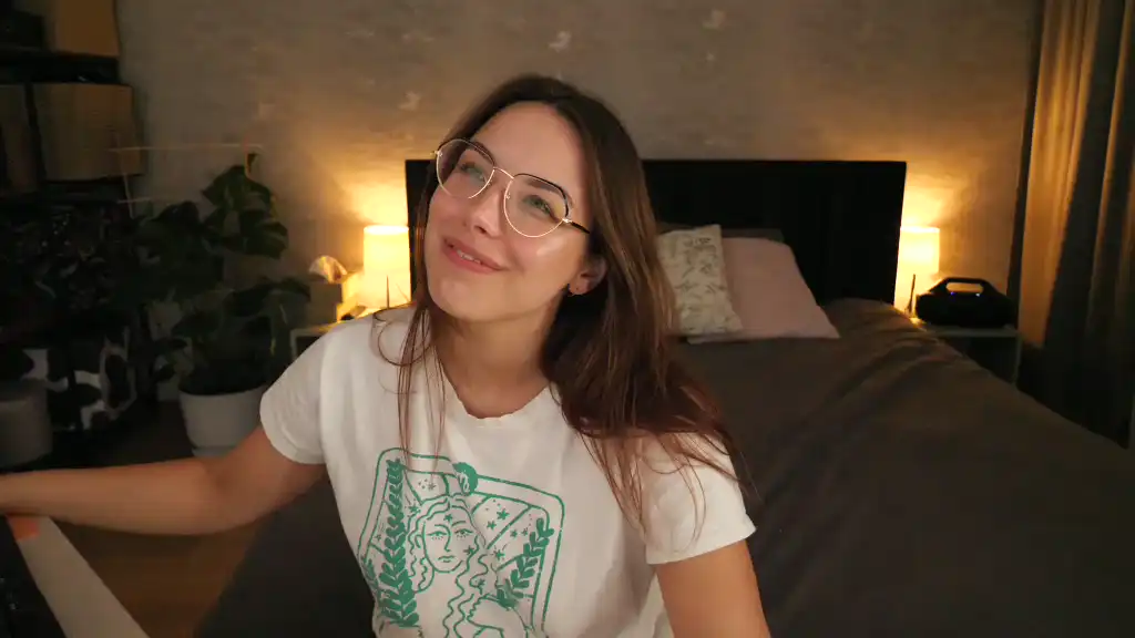 Suzybloow – Showup Video Stream Recording – 2026-02-17 01:19:58