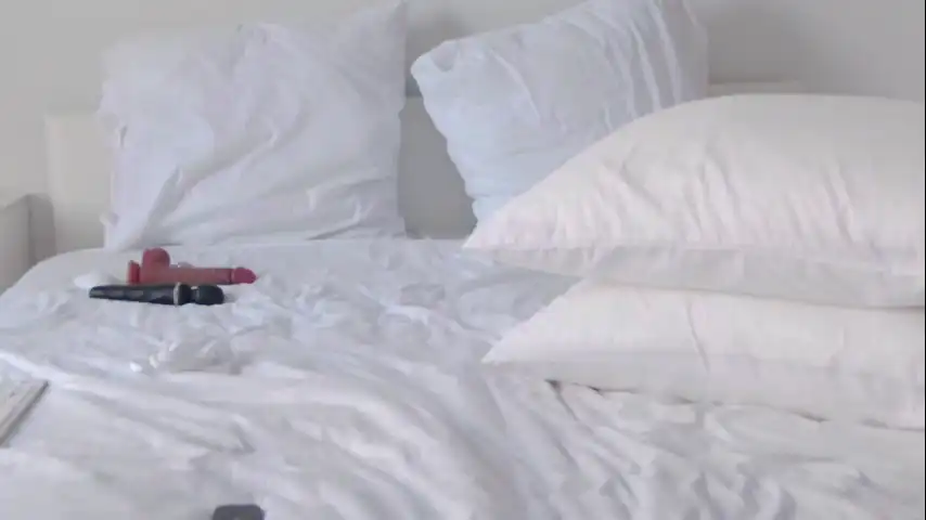 Wellicaren – Chaturbate Video Stream Recording – 2025-02-10 07:16:15
