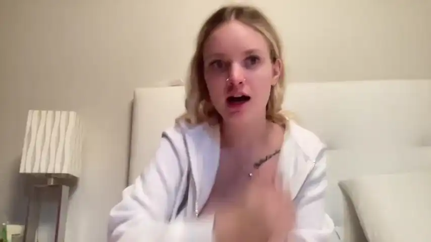 Mariemelissah – Stripchat Video Stream Recording – 2025-06-19 10:01:49