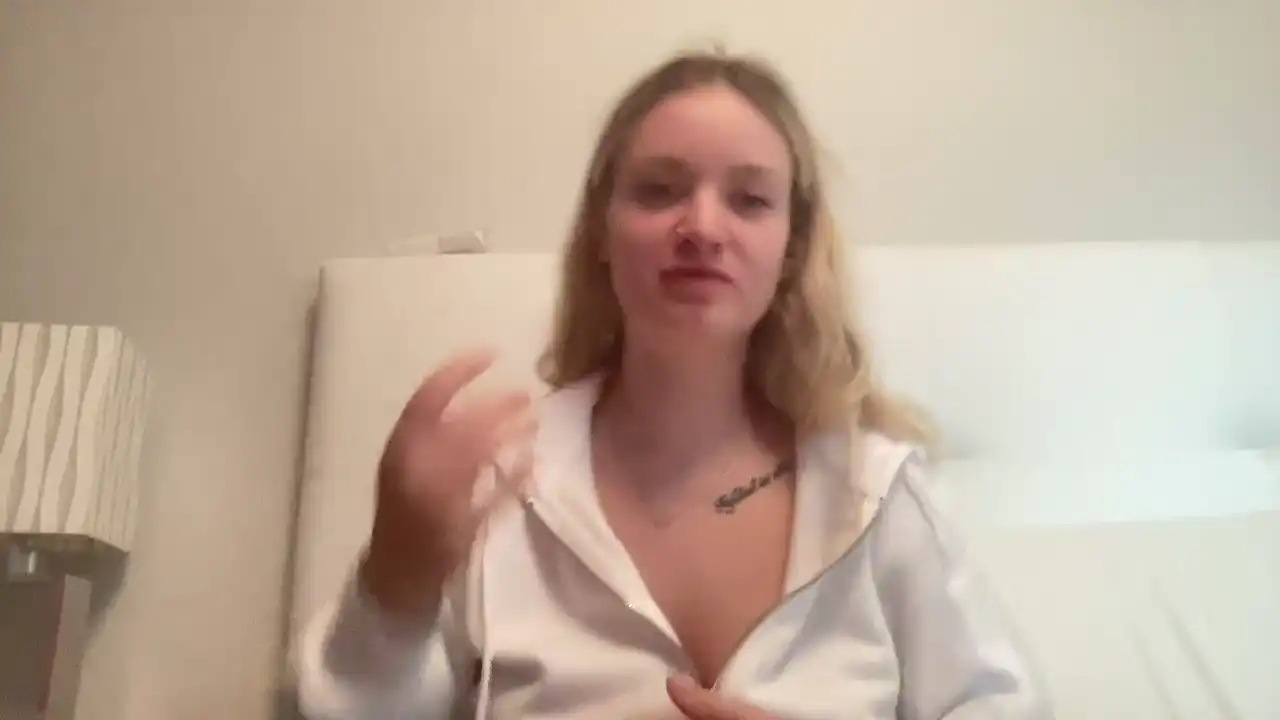 Mariemelissah – Stripchat Video Stream Recording – 2025-02-24 01:57:58