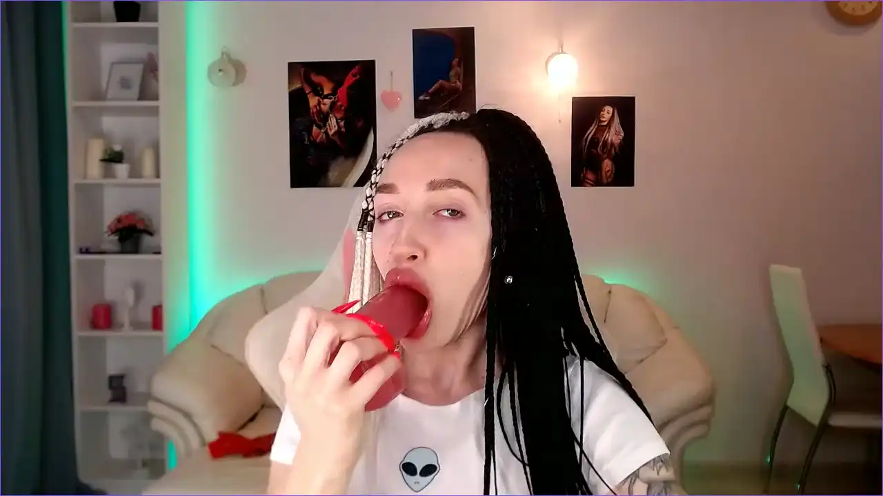 Tuttiright – Manyvids Live Video Stream Recording – 2025-04-23 12:36:52