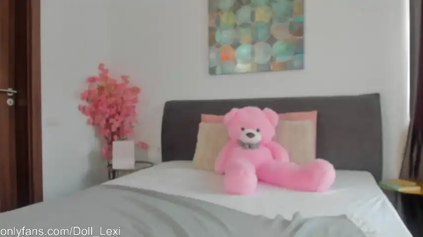 Doll_lexi – Chaturbate Video Stream Recording – 2026-04-15 01:31:08