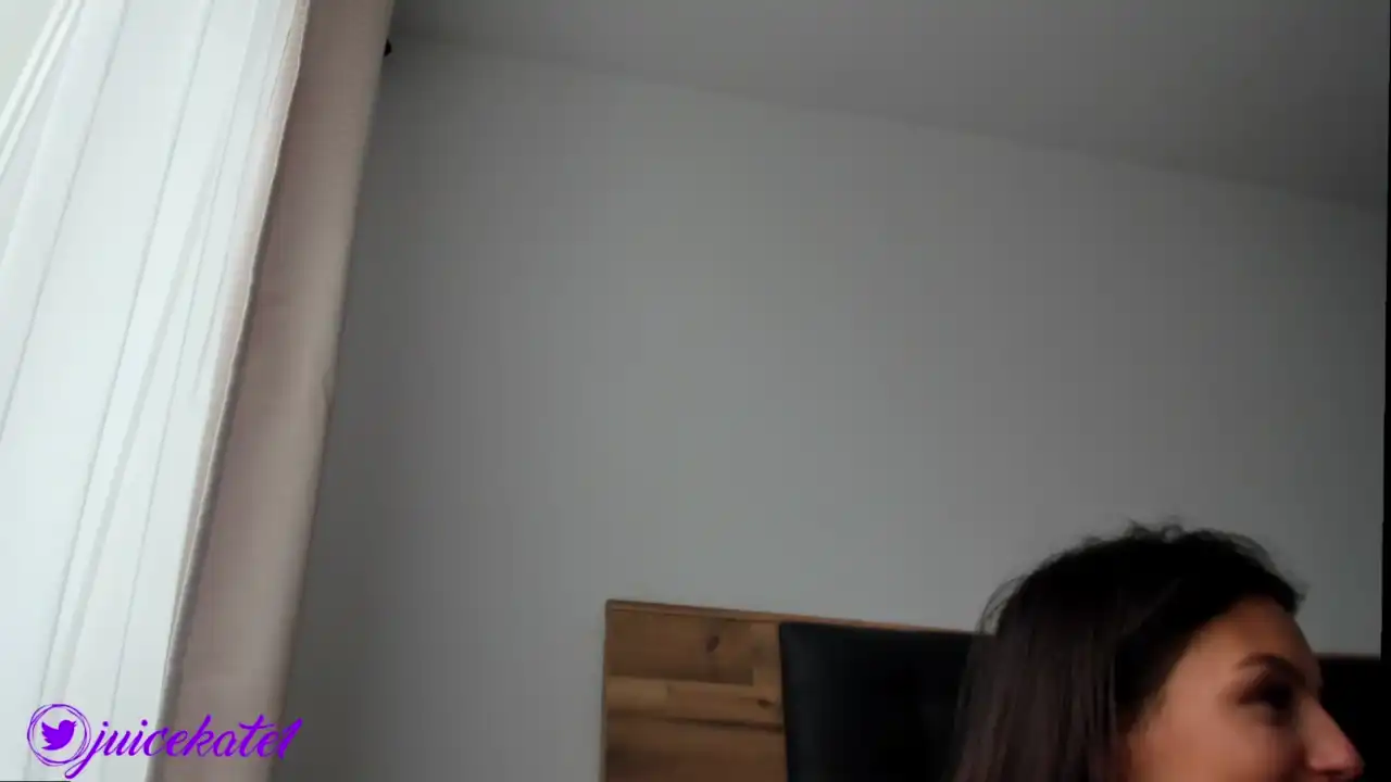 Juicekatee – Bongacams Video Stream Recording – 2026-05-13 16:44:37