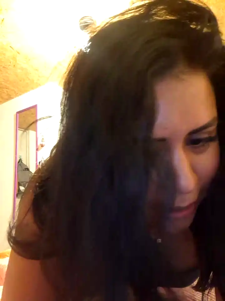 Kasiavenus_ – Stripchat Video Stream Recording – 2026-05-05 02:22:09