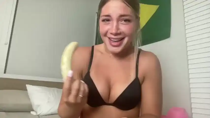 Lovecayaxo – Chaturbate Video Stream Recording – 2026-05-03 04:07:41