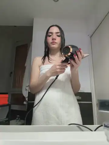 Shannonshanny – Stripchat Video Stream Recording – 2026-04-28 19:03:11
