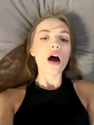 Molly_murrr – Stripchat Video Stream Recording – 2025-08-01 12:51:12