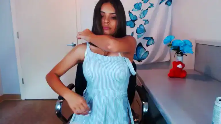 Sweetsky77 – Streamate Video Stream Recording – 2025-09-26 16:06:32