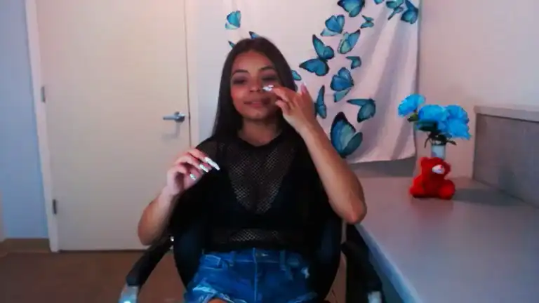 Sweetsky77 – Streamate Video Stream Recording – 2025-09-17 17:45:53