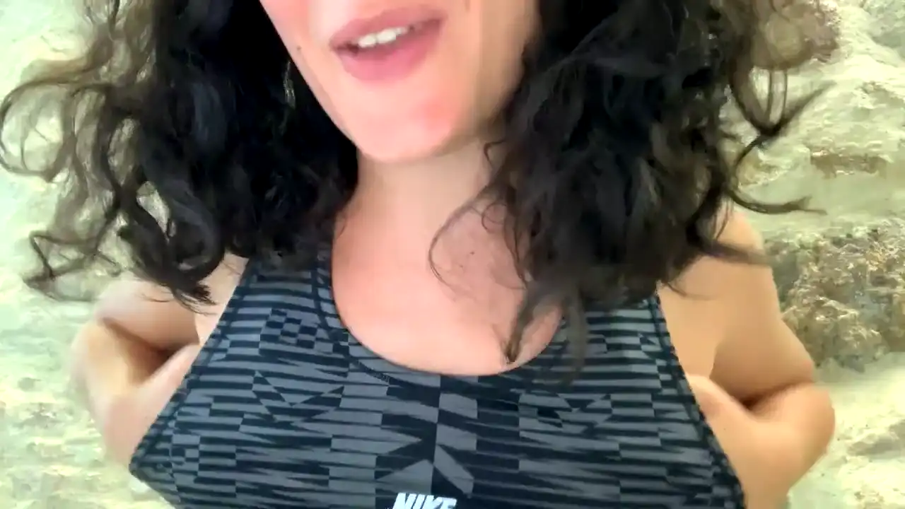 Glossss – Amateur.tv Video Stream Recording – 2026-04-01 11:54:39