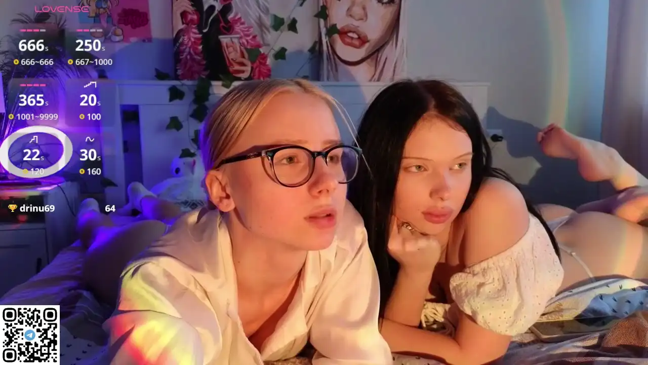 Karolinaslame – Stripchat Video Stream Recording – 2025-10-04 22:17:37