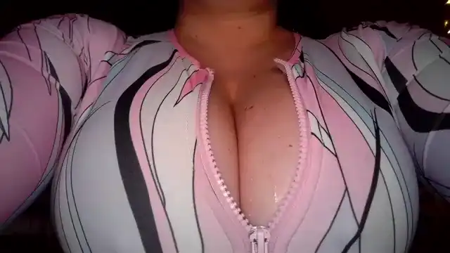 Titsmcgeee – Myfreecams Video Stream Recording – 2025-11-06 21:51:26