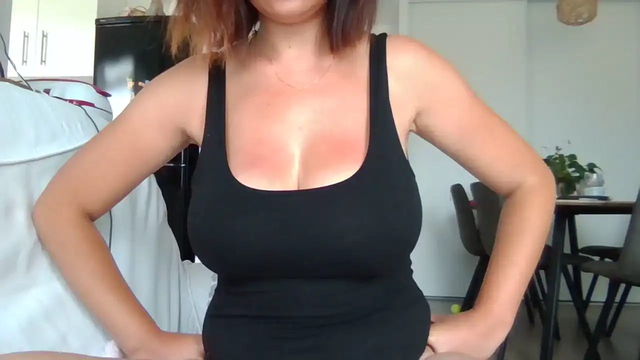Cammimi – Cam4 Video Stream Recording – 2025-05-12 20:51:22