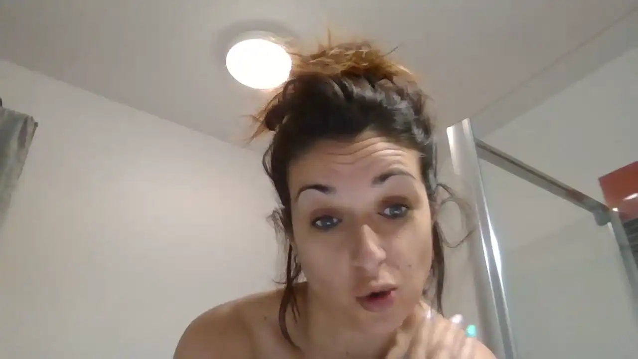 Cammimi – Cam4 Video Stream Recording – 2025-03-04 11:18:32