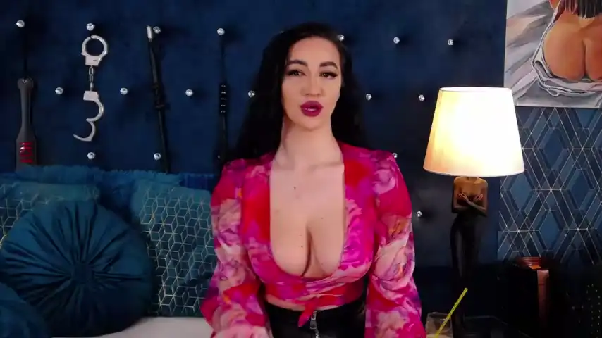 Lorawarnner – Chaturbate Video Stream Recording – 2026-02-15 06:28:32
