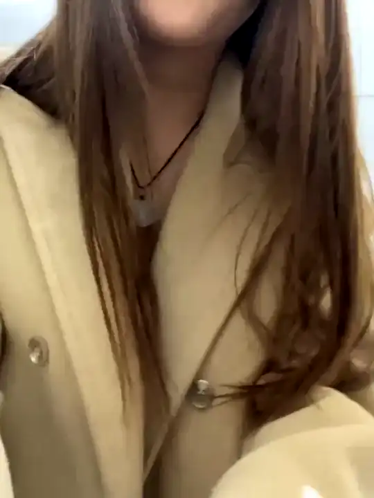 Love-lynn – Stripchat Video Stream Recording – 2025-10-06 04:37:13