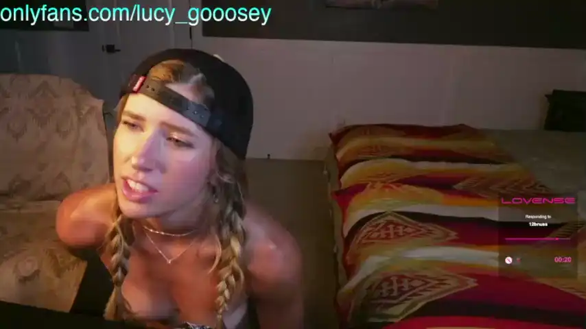 Lucy_gooosey – Chaturbate Video Stream Recording – 2025-01-24 19:03:52
