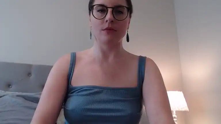 Starlightmadison – Streamate Video Stream Recording – 2025-10-07 02:16:57