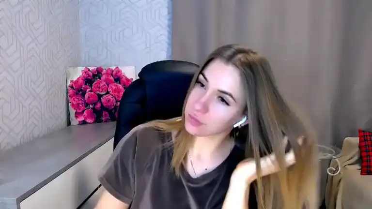 Megannaughtyy – Streamate Video Stream Recording – 2025-08-12 07:21:49