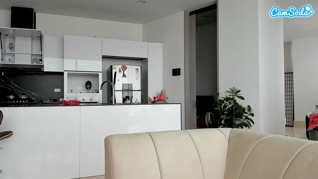 Michellangels – Camsoda Video Stream Recording – 2025-12-27 17:34:37