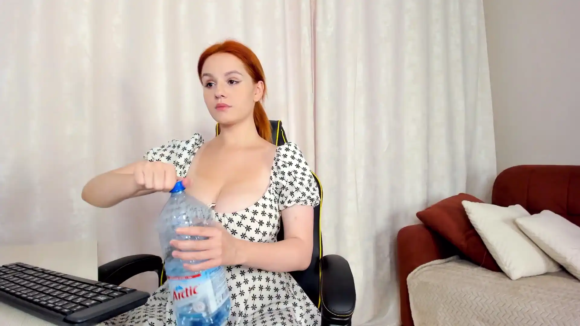 Aariella – Bongacams Video Stream Recording – 2025-04-18 03:27:18
