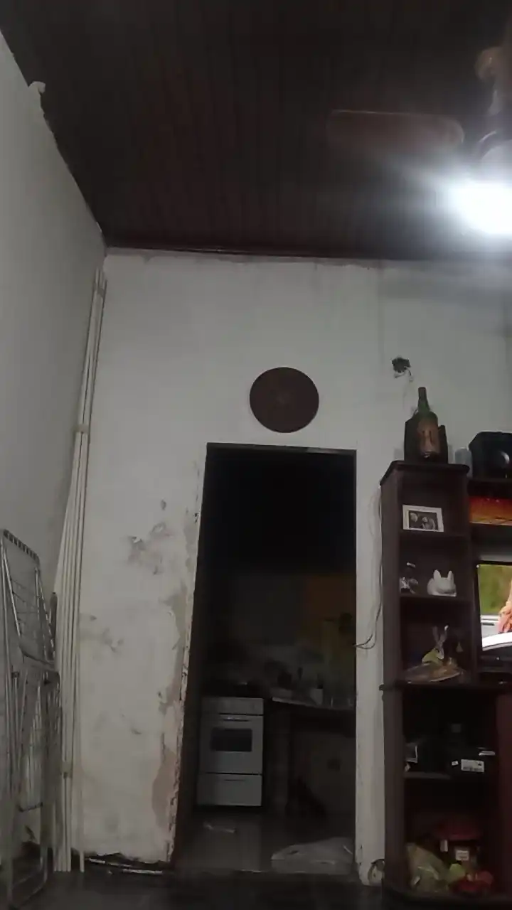 Picola4 – Cam4 Video Stream Recording – 2026-05-22 06:30:05