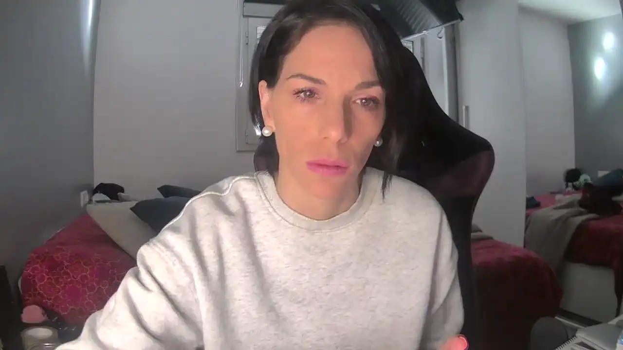Vampirosa89 – Amateur.tv Video Stream Recording – 2026-05-06 17:15:41