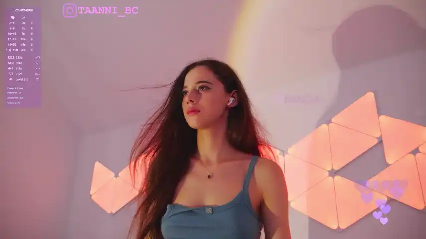 Taanni – Bongacams Video Stream Recording – 2025-05-10 21:11:39